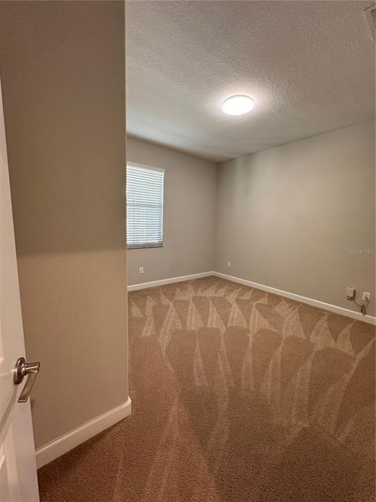 For Sale: $429,000 (4 beds, 3 baths, 2032 Square Feet)