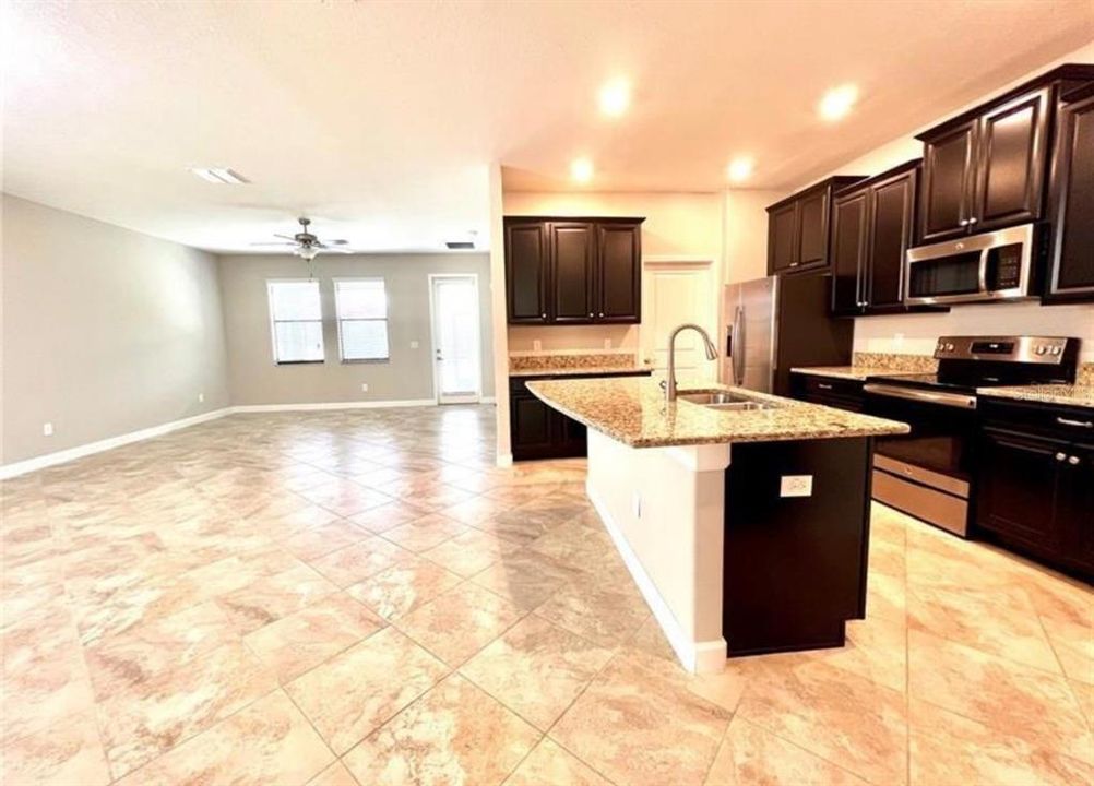 For Sale: $429,000 (4 beds, 3 baths, 2032 Square Feet)