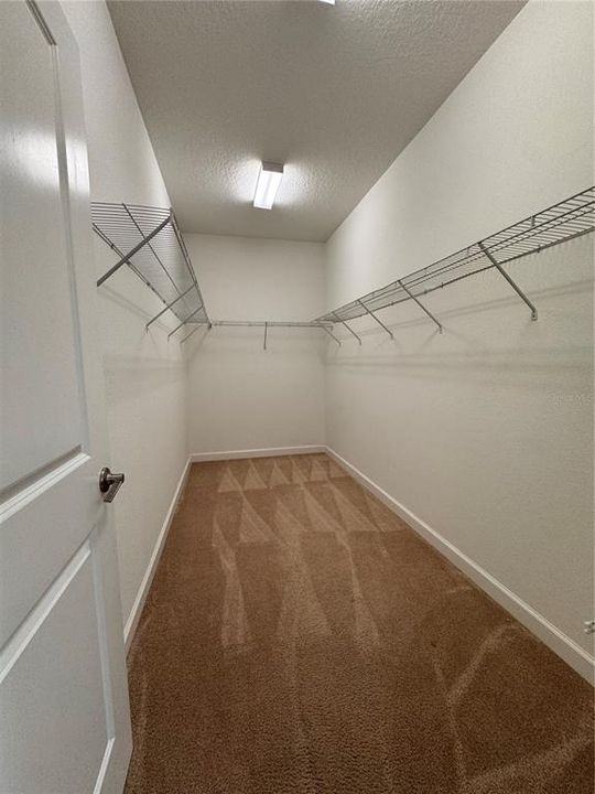 For Sale: $429,000 (4 beds, 3 baths, 2032 Square Feet)