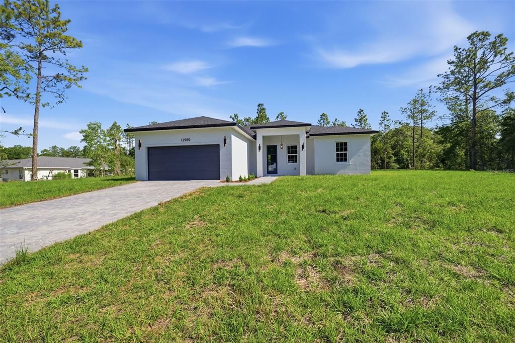 For Sale: $399,000 (4 beds, 2 baths, 1799 Square Feet)