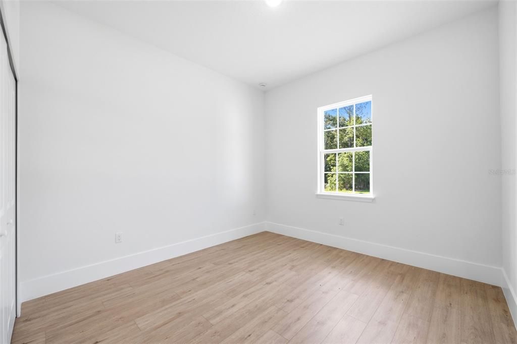 For Sale: $399,000 (4 beds, 2 baths, 1799 Square Feet)