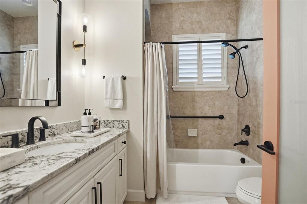 Active With Contract: $1,550,000 (3 beds, 3 baths, 2905 Square Feet)