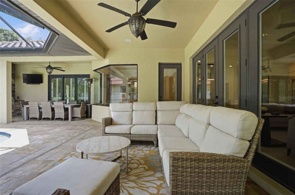 Active With Contract: $1,550,000 (3 beds, 3 baths, 2905 Square Feet)