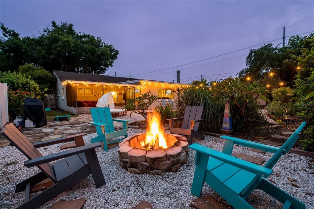 En Venta: $699,999 (3 camas, 2 baños, 1801 Pies cuadrados)