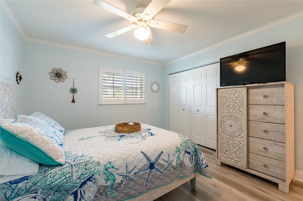 En Venta: $699,999 (3 camas, 2 baños, 1801 Pies cuadrados)