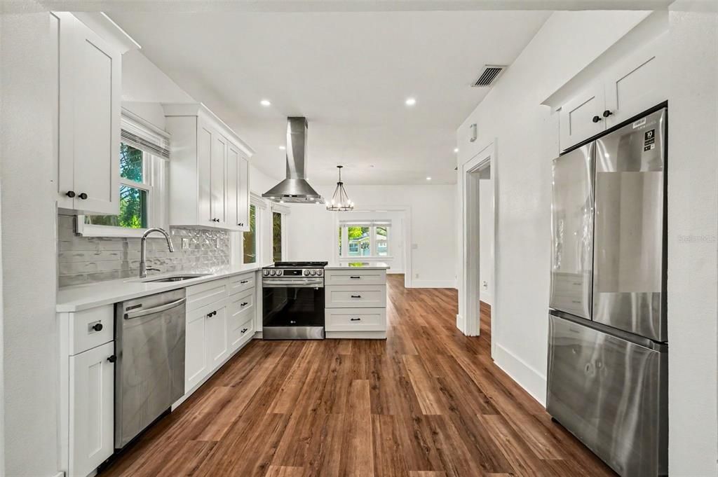 En Venta: $430,000 (3 camas, 2 baños, 1444 Pies cuadrados)