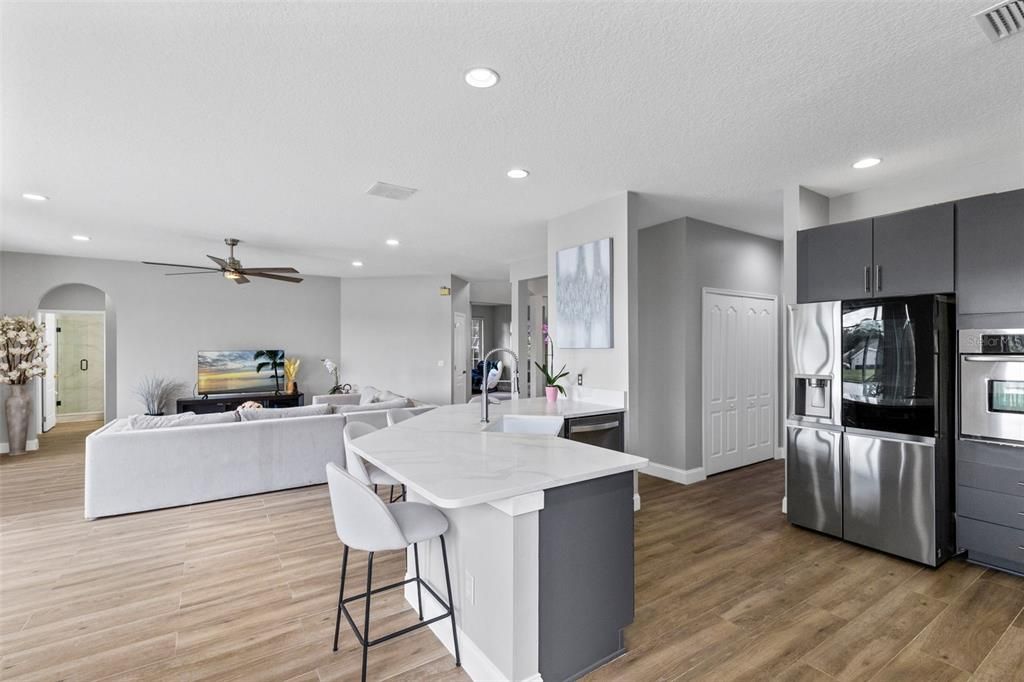 Active With Contract: $695,000 (5 beds, 3 baths, 2977 Square Feet)
