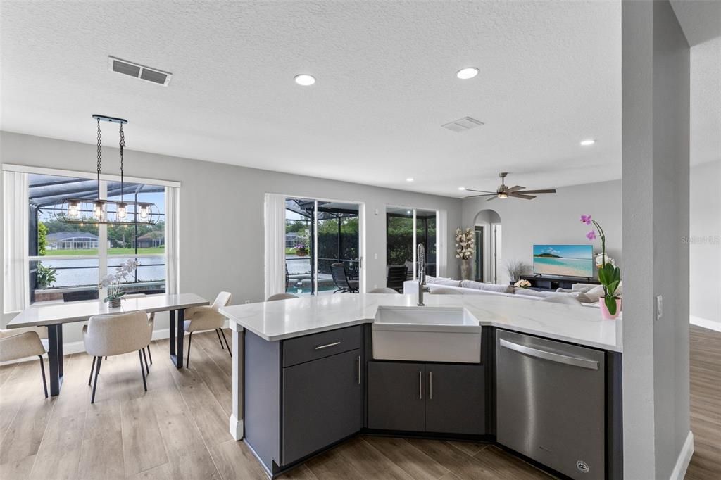 Active With Contract: $695,000 (5 beds, 3 baths, 2977 Square Feet)