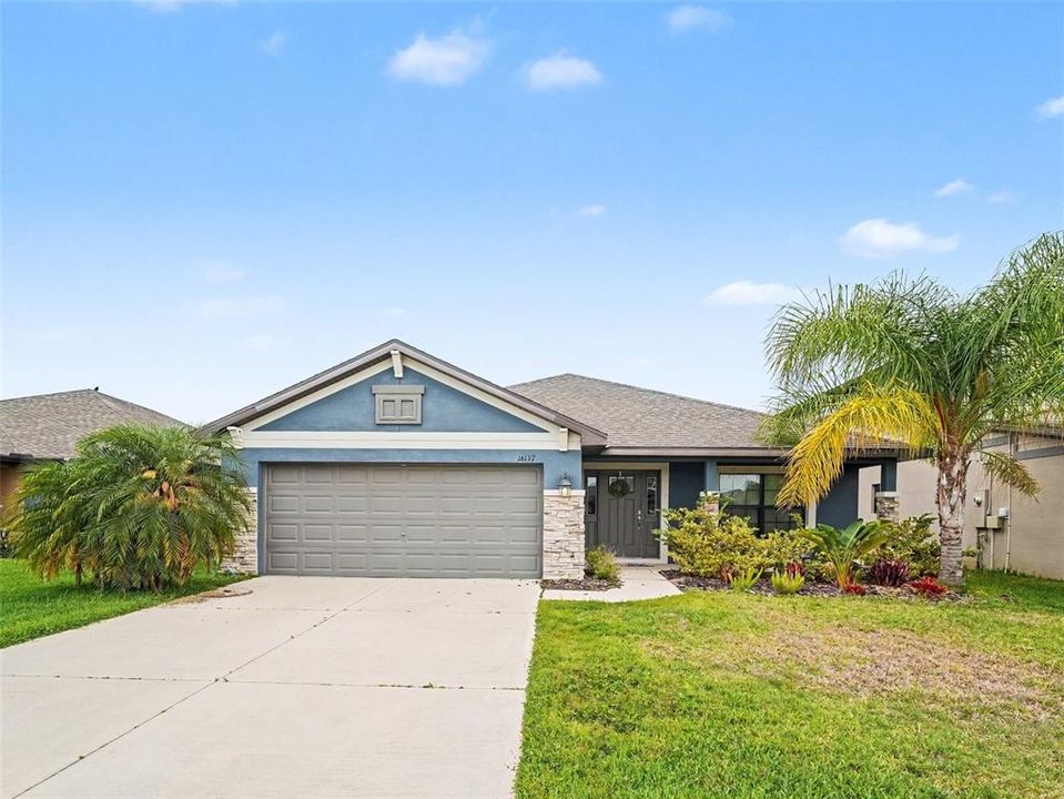 For Sale: $390,000 (4 beds, 3 baths, 2191 Square Feet)