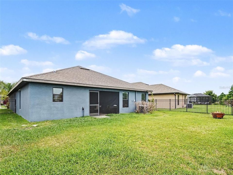 For Sale: $390,000 (4 beds, 3 baths, 2191 Square Feet)