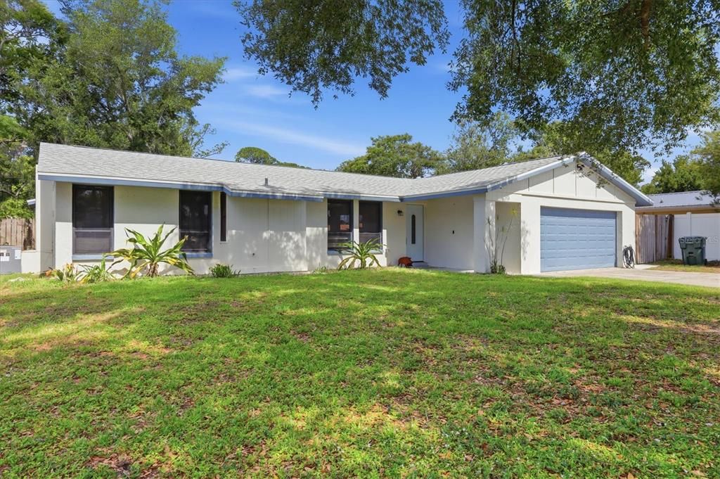 For Sale: $419,900 (3 beds, 2 baths, 1640 Square Feet)