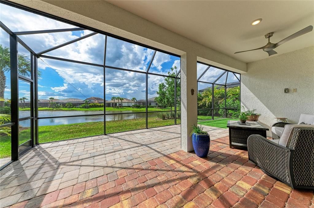 For Sale: $728,000 (3 beds, 2 baths, 2084 Square Feet)