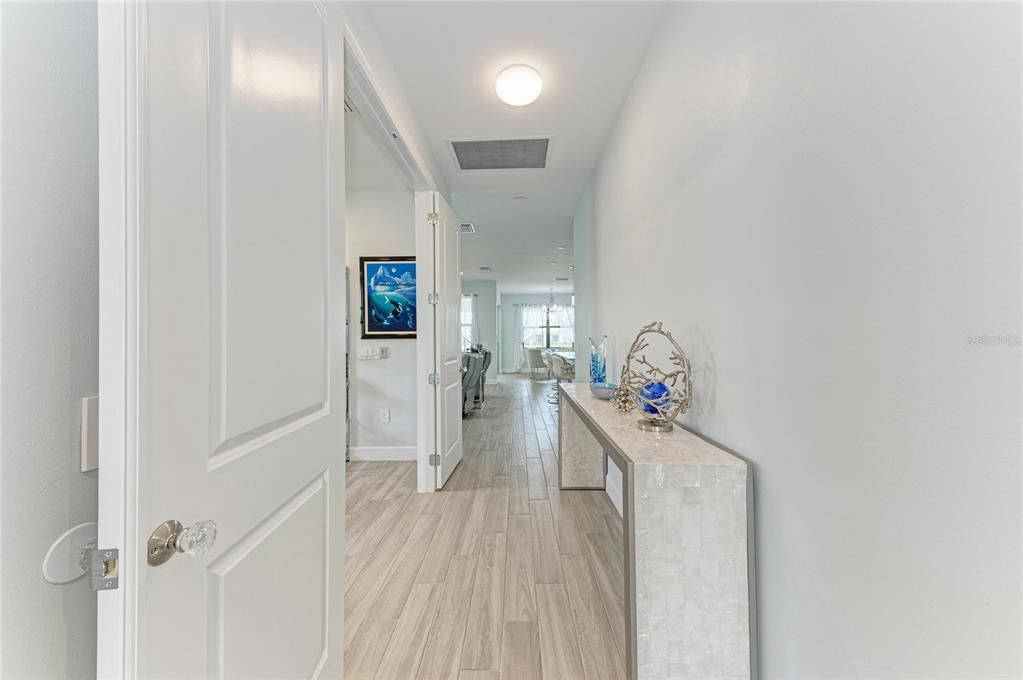 For Sale: $728,000 (3 beds, 2 baths, 2084 Square Feet)