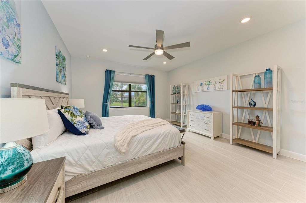 For Sale: $728,000 (3 beds, 2 baths, 2084 Square Feet)