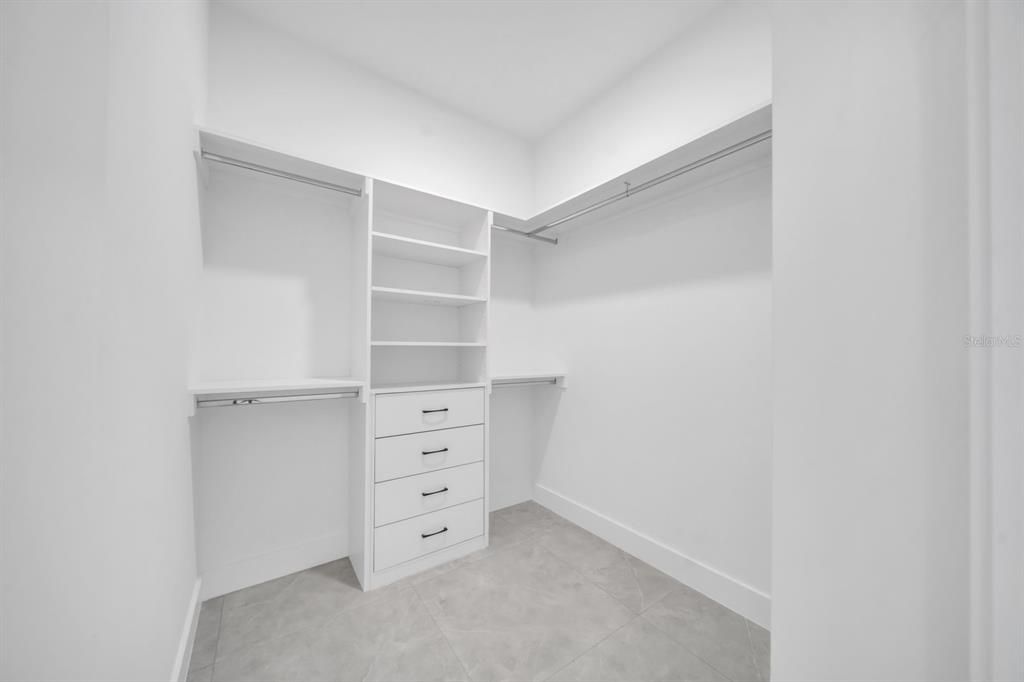 На продажу: $369,000 (3 спален, 2 ванн, 1780 Квадратных фут)