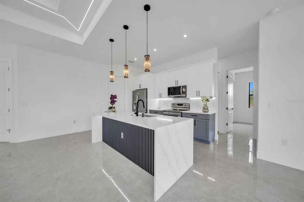 На продажу: $369,000 (3 спален, 2 ванн, 1780 Квадратных фут)