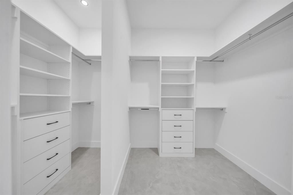 На продажу: $369,000 (3 спален, 2 ванн, 1780 Квадратных фут)