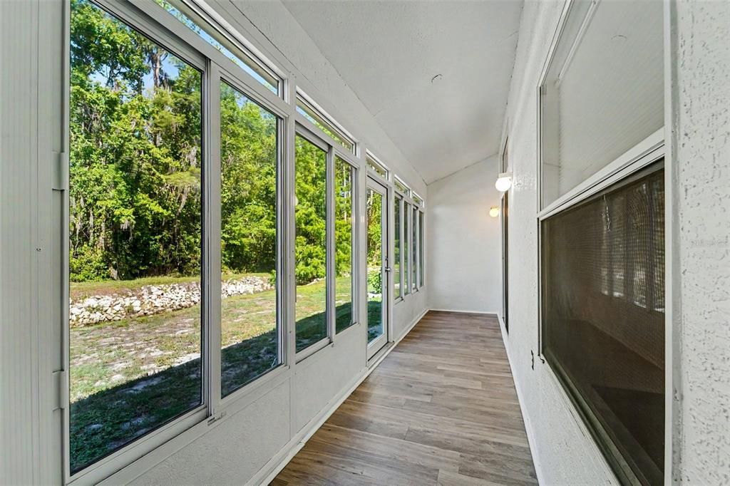 En Venta: $172,000 (2 camas, 2 baños, 986 Pies cuadrados)