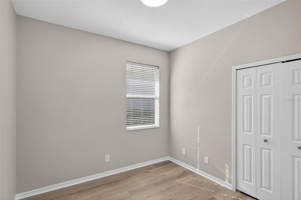 En Venta: $729,900 (4 camas, 3 baños, 2304 Pies cuadrados)