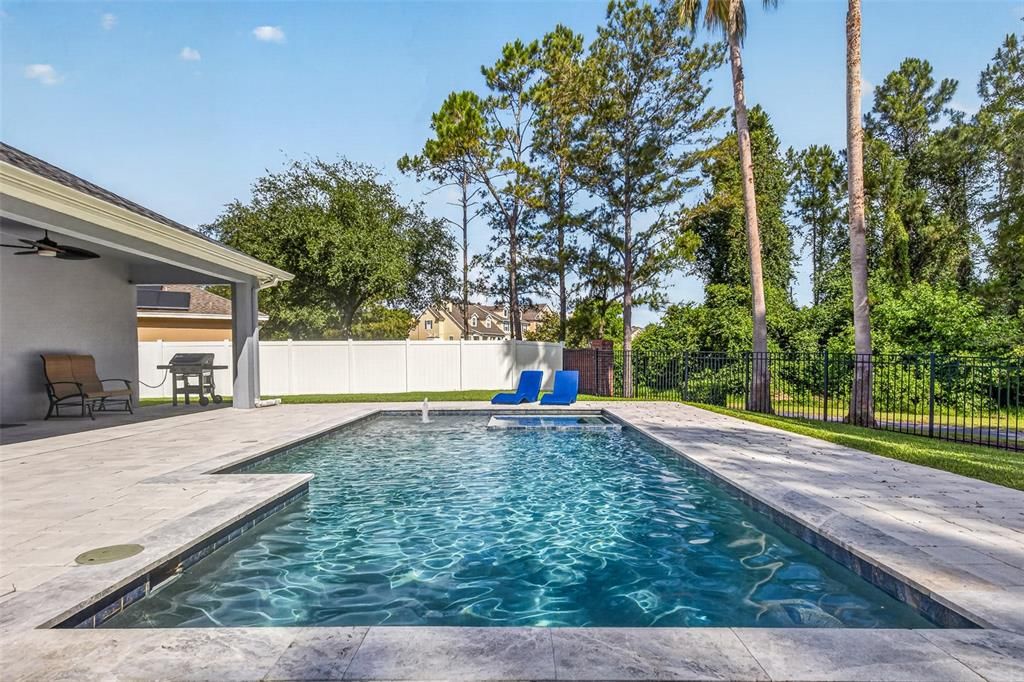 En Venta: $729,900 (4 camas, 3 baños, 2304 Pies cuadrados)