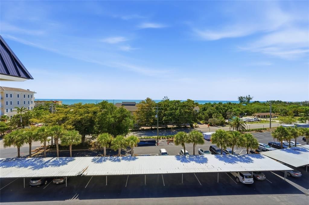 For Sale: $585,900 (2 beds, 2 baths, 1233 Square Feet)