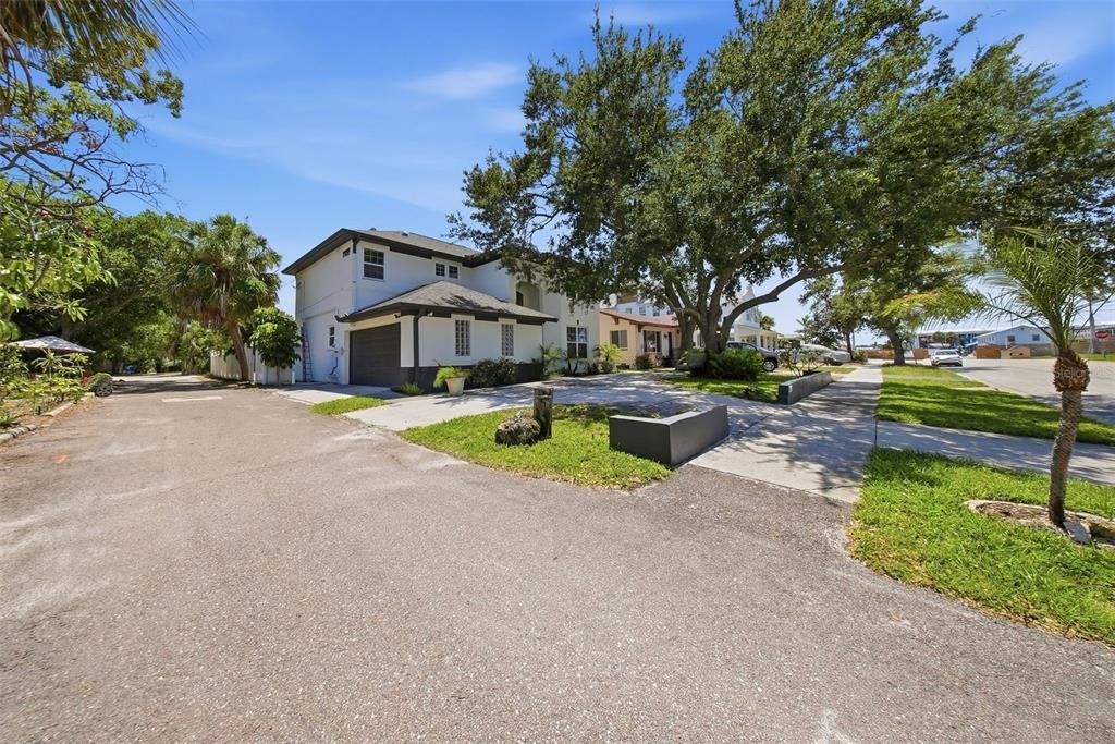 For Sale: $1,199,900 (4 beds, 2 baths, 2153 Square Feet)
