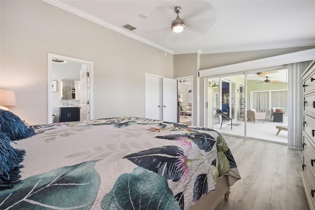 For Sale: $424,900 (2 beds, 2 baths, 1880 Square Feet)