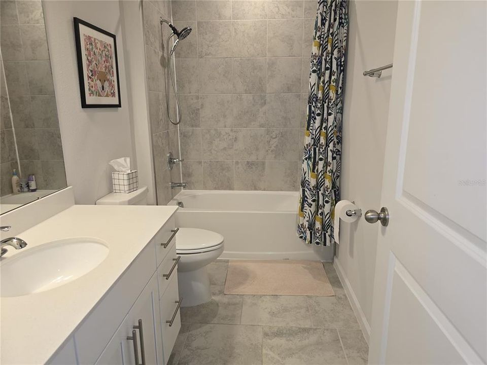 En Venta: $389,000 (3 camas, 2 baños, 1500 Pies cuadrados)