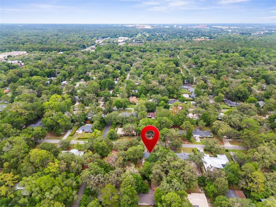 Active With Contract: $330,000 (3 beds, 2 baths, 1637 Square Feet)