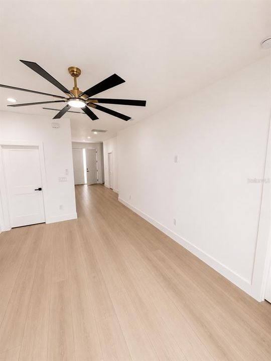 For Sale: $450,000 (4 beds, 3 baths, 2208 Square Feet)
