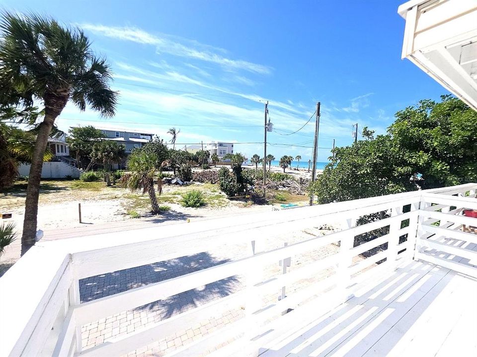 For Rent: $2,500 (2 beds, 1 baths, 1008 Square Feet)