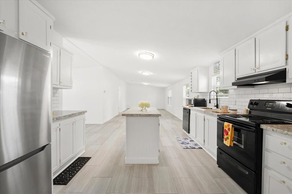 En Venta: $249,000 (3 camas, 2 baños, 1620 Pies cuadrados)