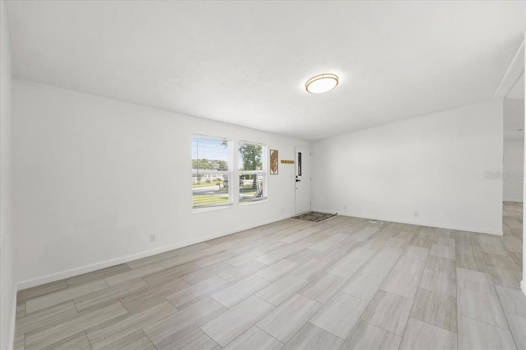 En Venta: $249,000 (3 camas, 2 baños, 1620 Pies cuadrados)
