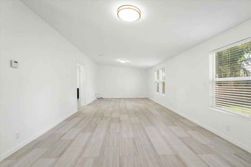 En Venta: $249,000 (3 camas, 2 baños, 1620 Pies cuadrados)