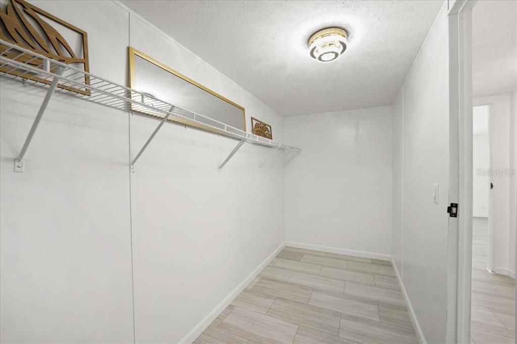 En Venta: $249,000 (3 camas, 2 baños, 1620 Pies cuadrados)