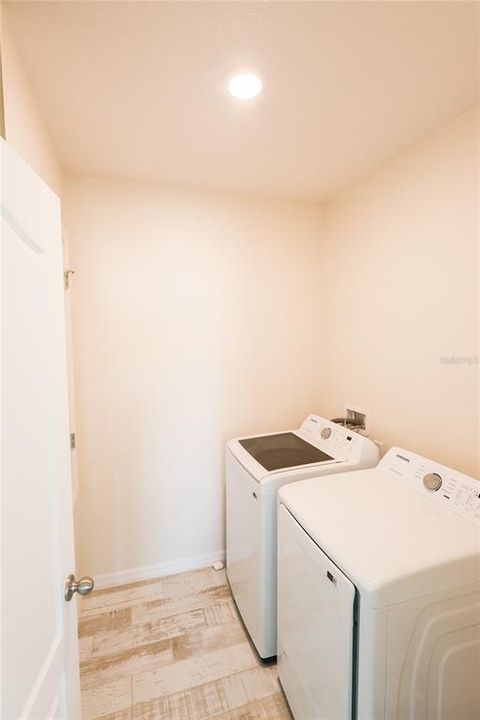 For Sale: $324,000 (3 beds, 2 baths, 2000 Square Feet)