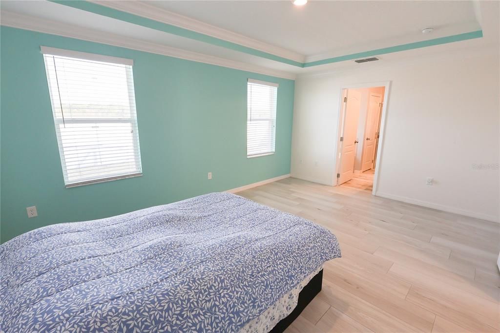 For Sale: $324,000 (3 beds, 2 baths, 2000 Square Feet)