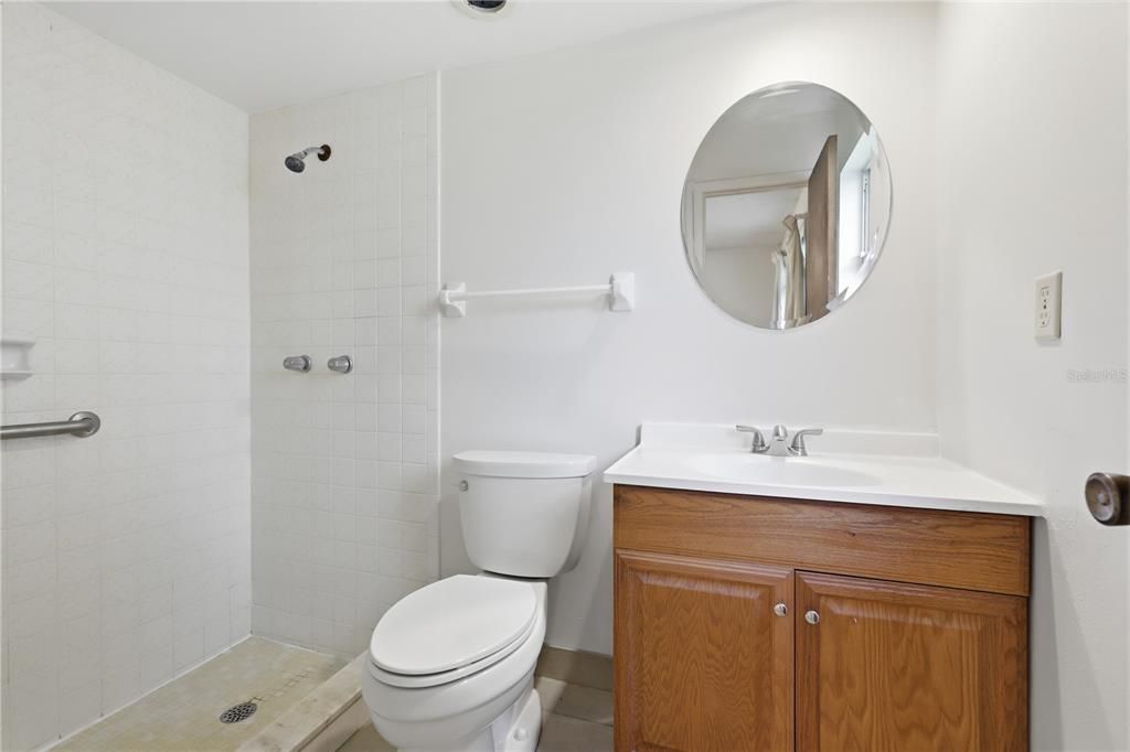Activo con contrato: $359,900 (3 camas, 2 baños, 1508 Pies cuadrados)