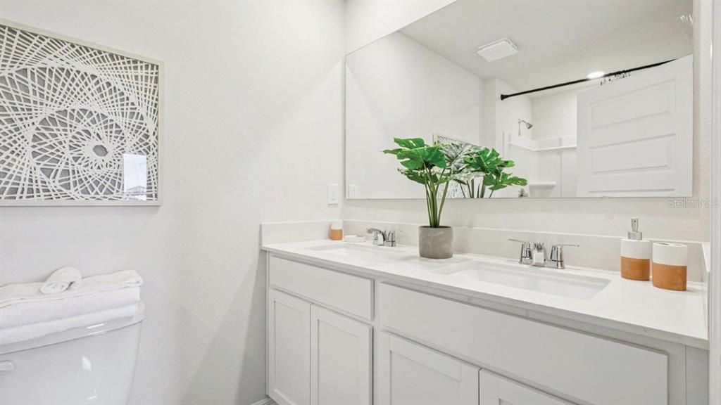 For Sale: $264,900 (4 beds, 2 baths, 1498 Square Feet)
