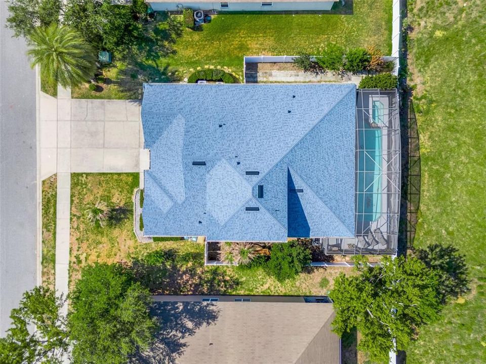 Active With Contract: $3,700 (4 beds, 3 baths, 3291 Square Feet)