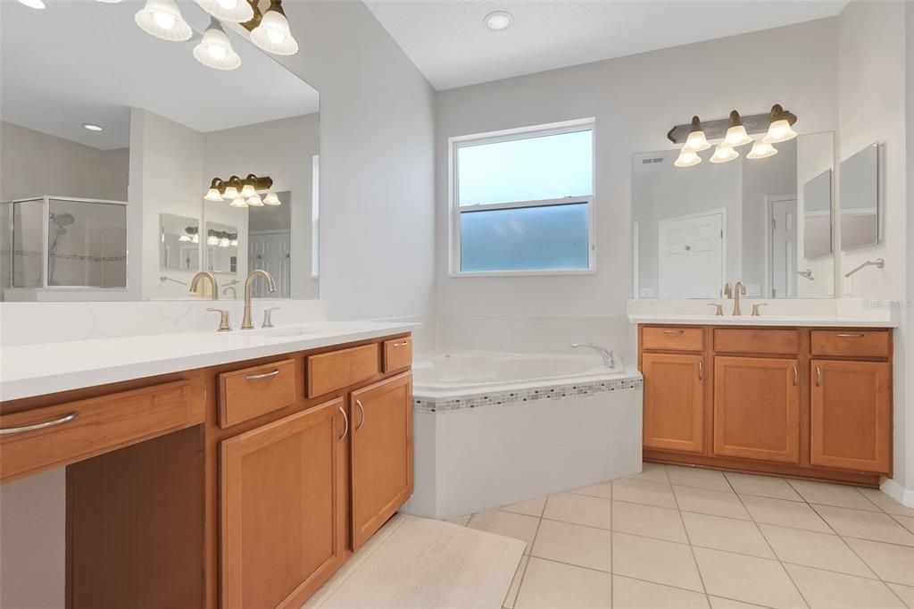 Active With Contract: $3,700 (4 beds, 3 baths, 3291 Square Feet)