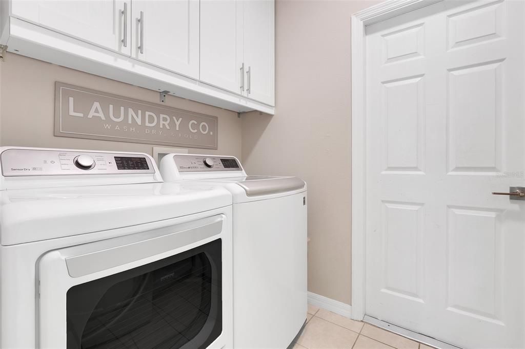 Active With Contract: $3,700 (4 beds, 3 baths, 3291 Square Feet)