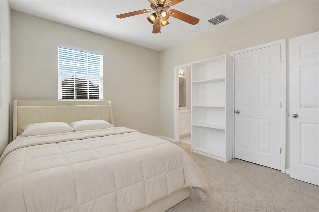 Active With Contract: $3,700 (4 beds, 3 baths, 3291 Square Feet)
