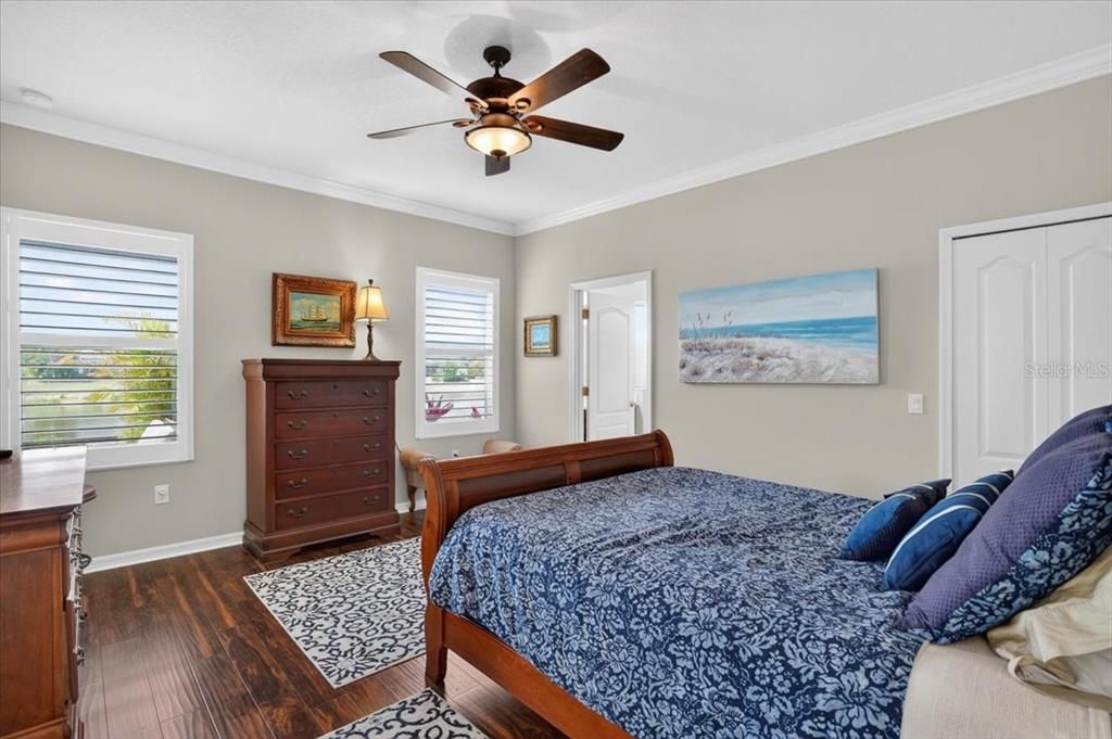 For Sale: $539,900 (4 beds, 2 baths, 2202 Square Feet)