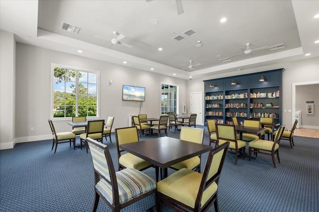 For Sale: $539,900 (4 beds, 2 baths, 2202 Square Feet)