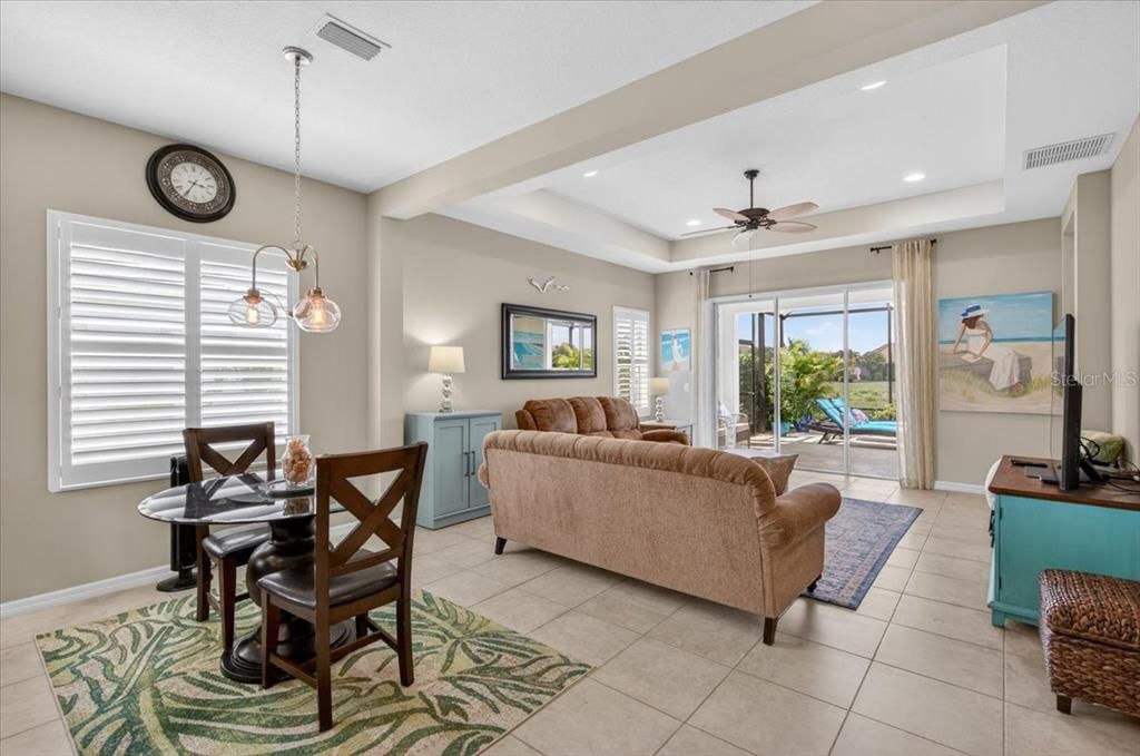 For Sale: $539,900 (4 beds, 2 baths, 2202 Square Feet)