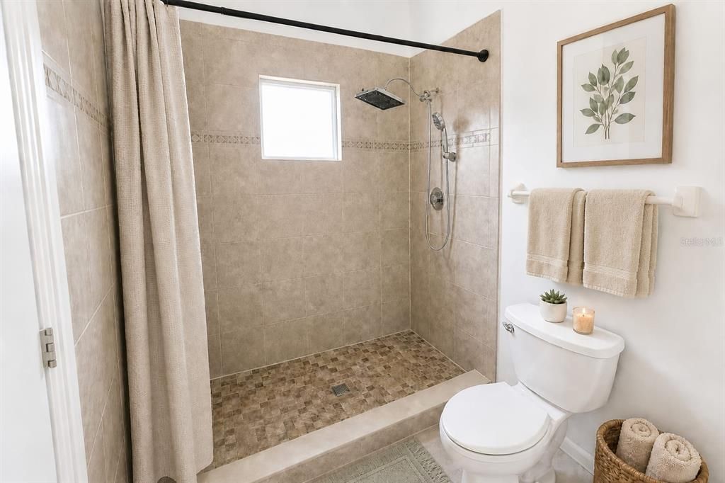 For Sale: $194,900 (2 beds, 2 baths, 1196 Square Feet)