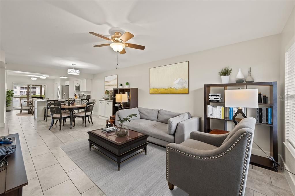 For Sale: $339,000 (2 beds, 2 baths, 1377 Square Feet)