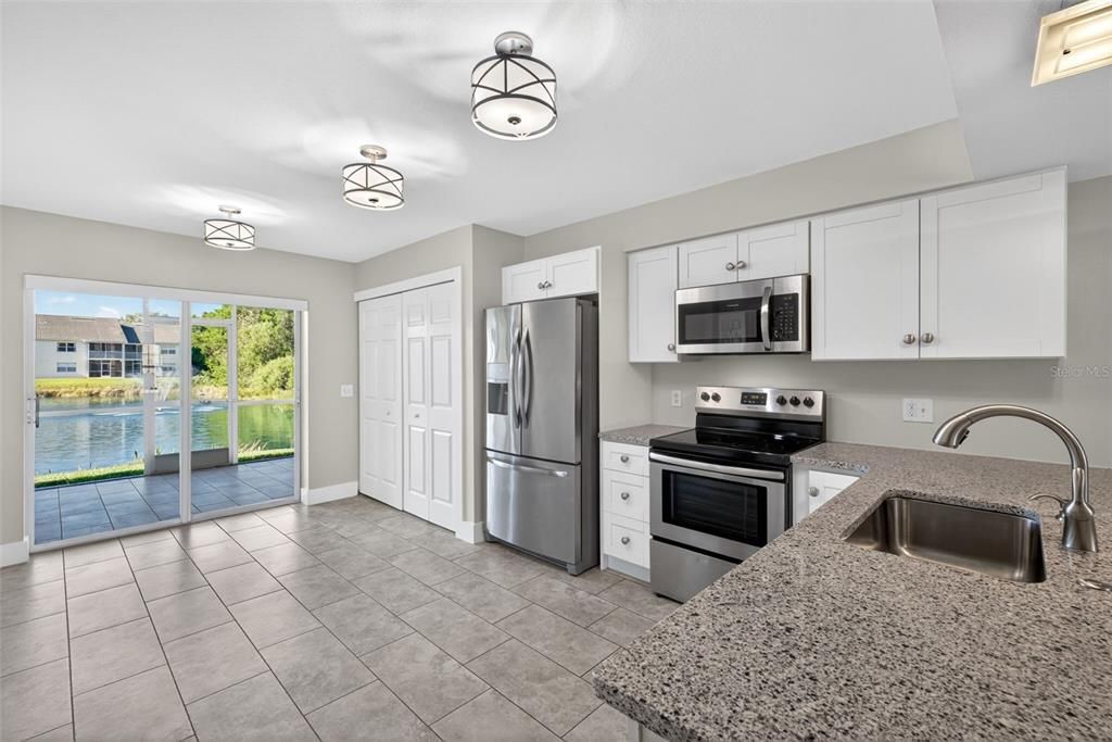 For Sale: $339,000 (2 beds, 2 baths, 1377 Square Feet)