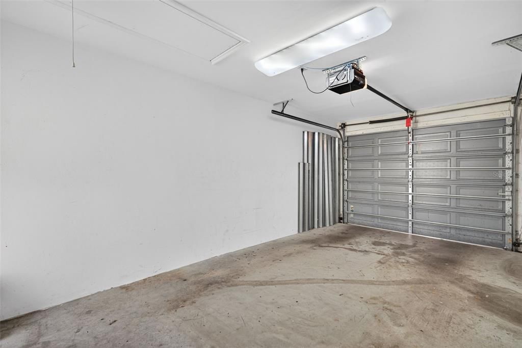 For Sale: $339,000 (2 beds, 2 baths, 1377 Square Feet)